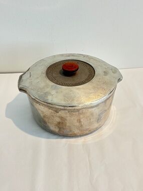 Vintage Wagner Ware Magnalite Dutch Oven Country Collection #5248 made in USA 5Q
